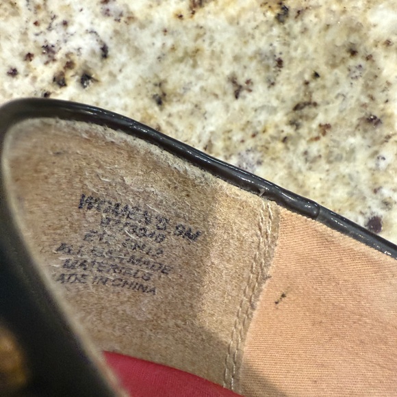 Sporty Sperry Leopard Print Flats with Brown Accents Size 9. - Picture 7 of 7